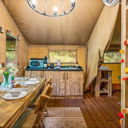 Firefly Season Glamping Hotel Sevierville Buitenkant foto