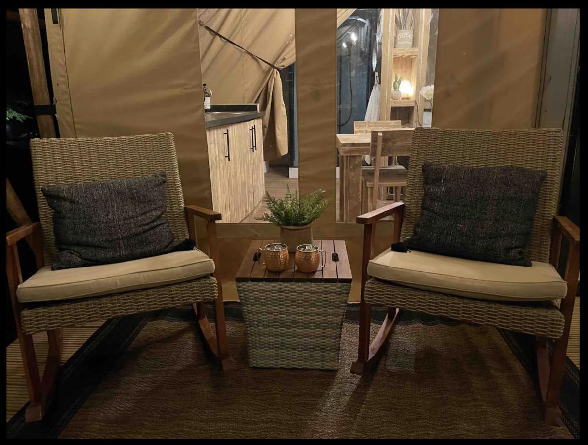 Firefly Season Glamping Hotel Sevierville Buitenkant foto