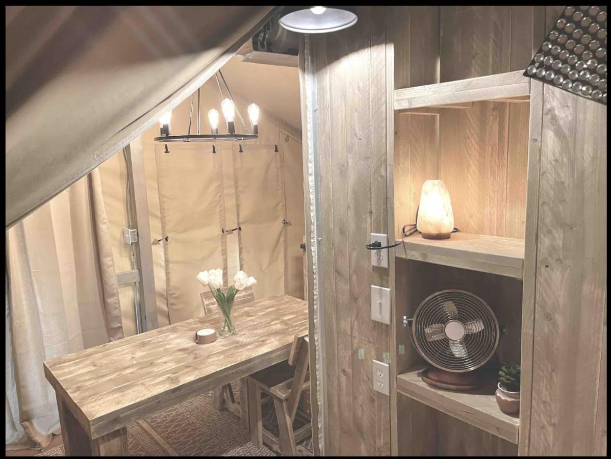 Firefly Season Glamping Hotel Sevierville Buitenkant foto